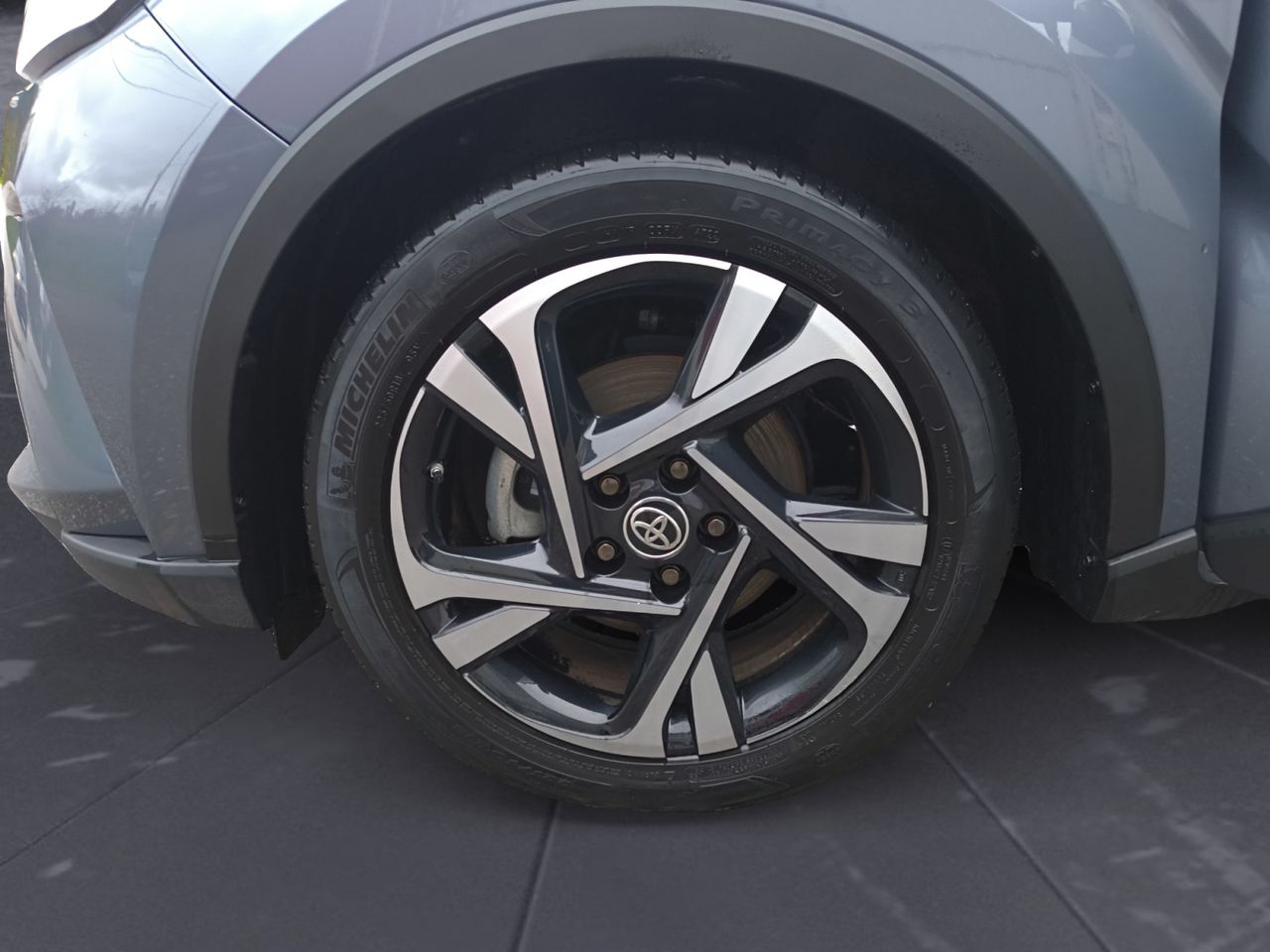 Toyota C-HR 1.8 125 H ADVANCE - Foto 2