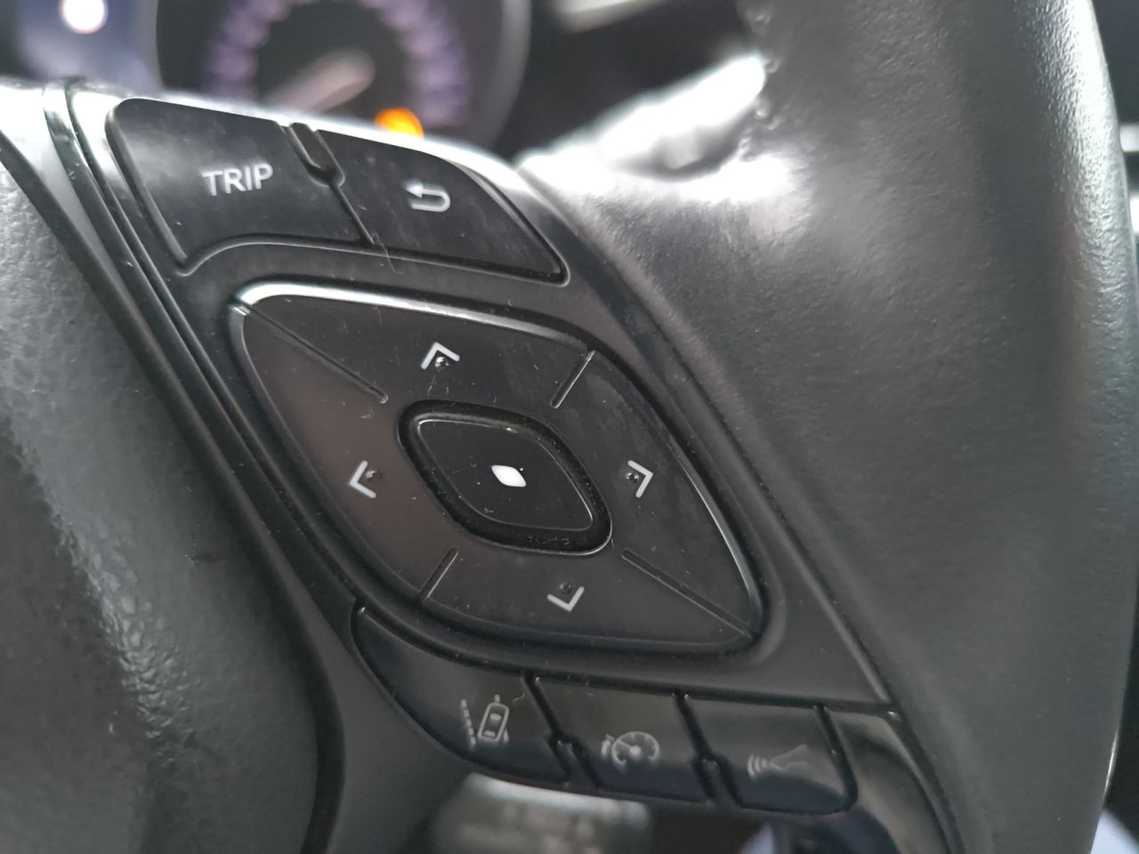 Toyota C-HR 1.8 125 H ADVANCE - Foto 2