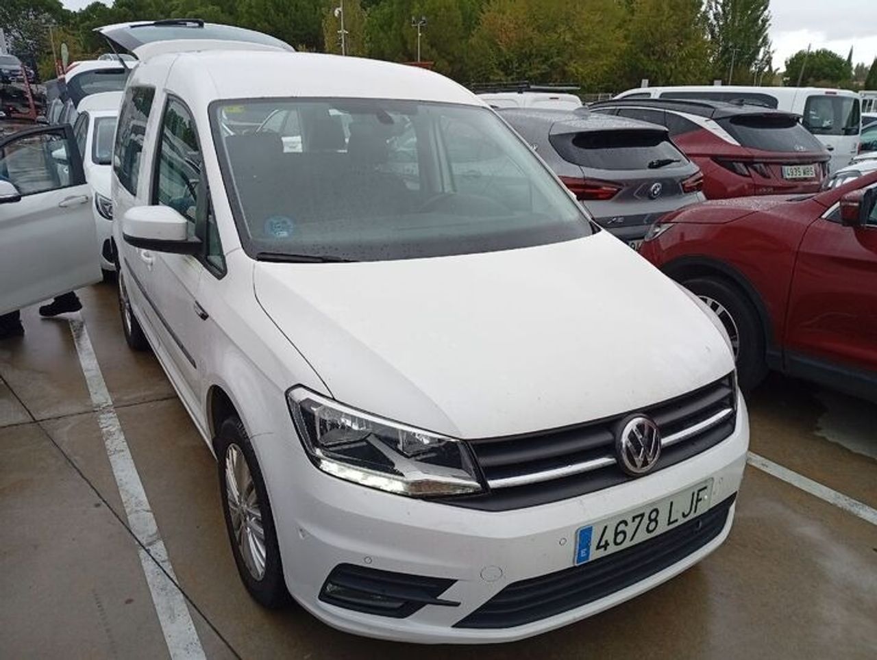 Volkswagen Caddy TRENDLINE 2.0 TDI 102 CV - Foto 2