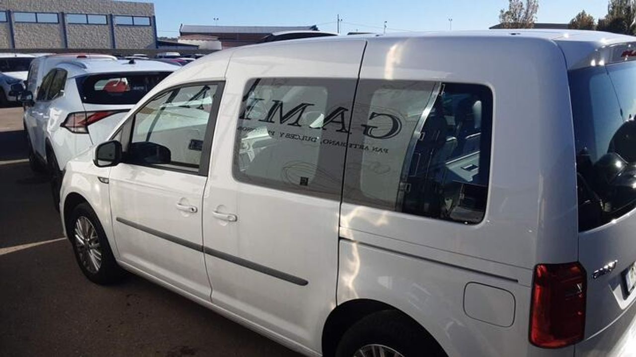 Volkswagen Caddy TRENDLINE 2.0 TDI 102 CV - Foto 2