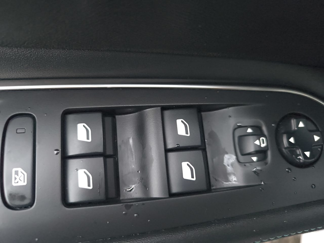 Peugeot 3008 Hybrid ALLURE PACK HYBRID 225 e EAT8 - Foto 2