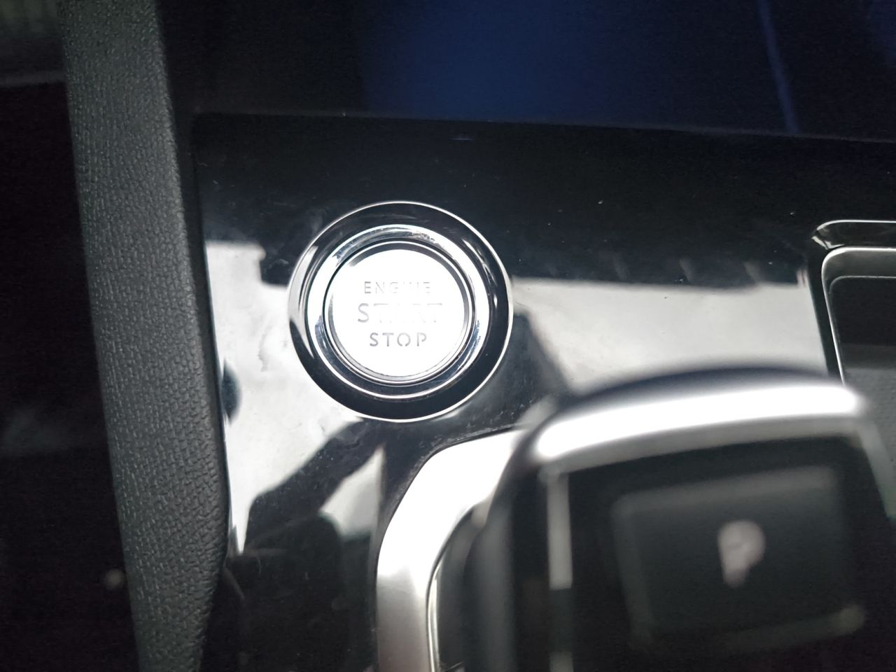 Peugeot 3008 Hybrid ALLURE PACK HYBRID 225 e EAT8 - Foto 2