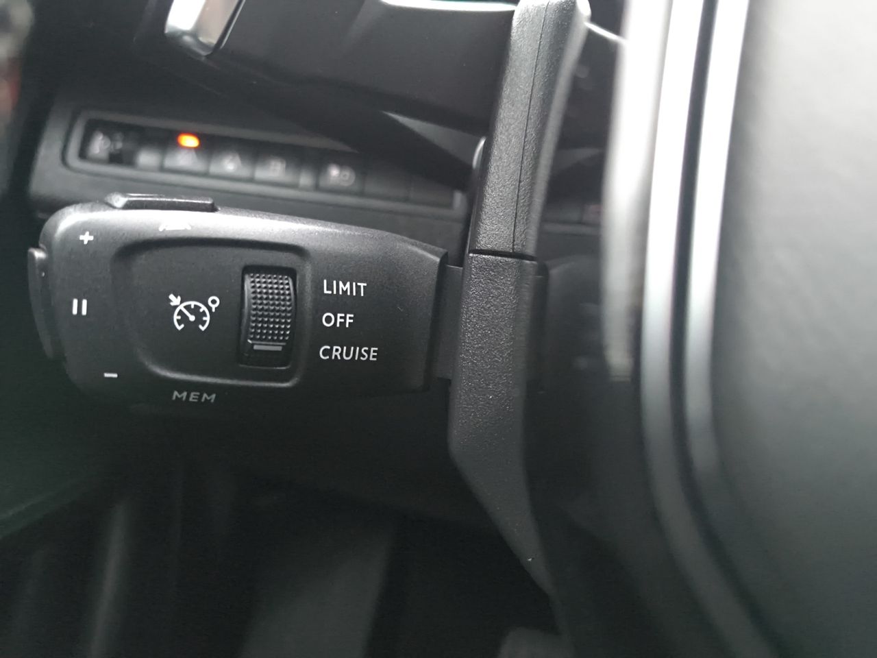 Peugeot 3008 Hybrid ALLURE PACK HYBRID 225 e EAT8 - Foto 2