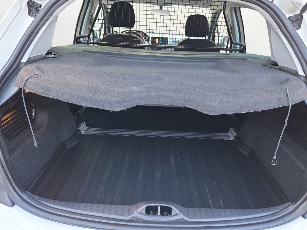 Peugeot 208 XAD ACTIVE BLUE HDI 100 CV - Foto 2