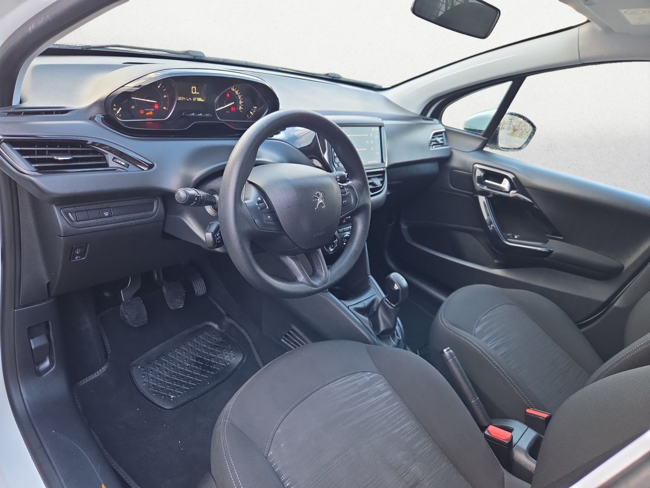 Peugeot 208 XAD ACTIVE BLUE HDI 100 CV - Foto 2