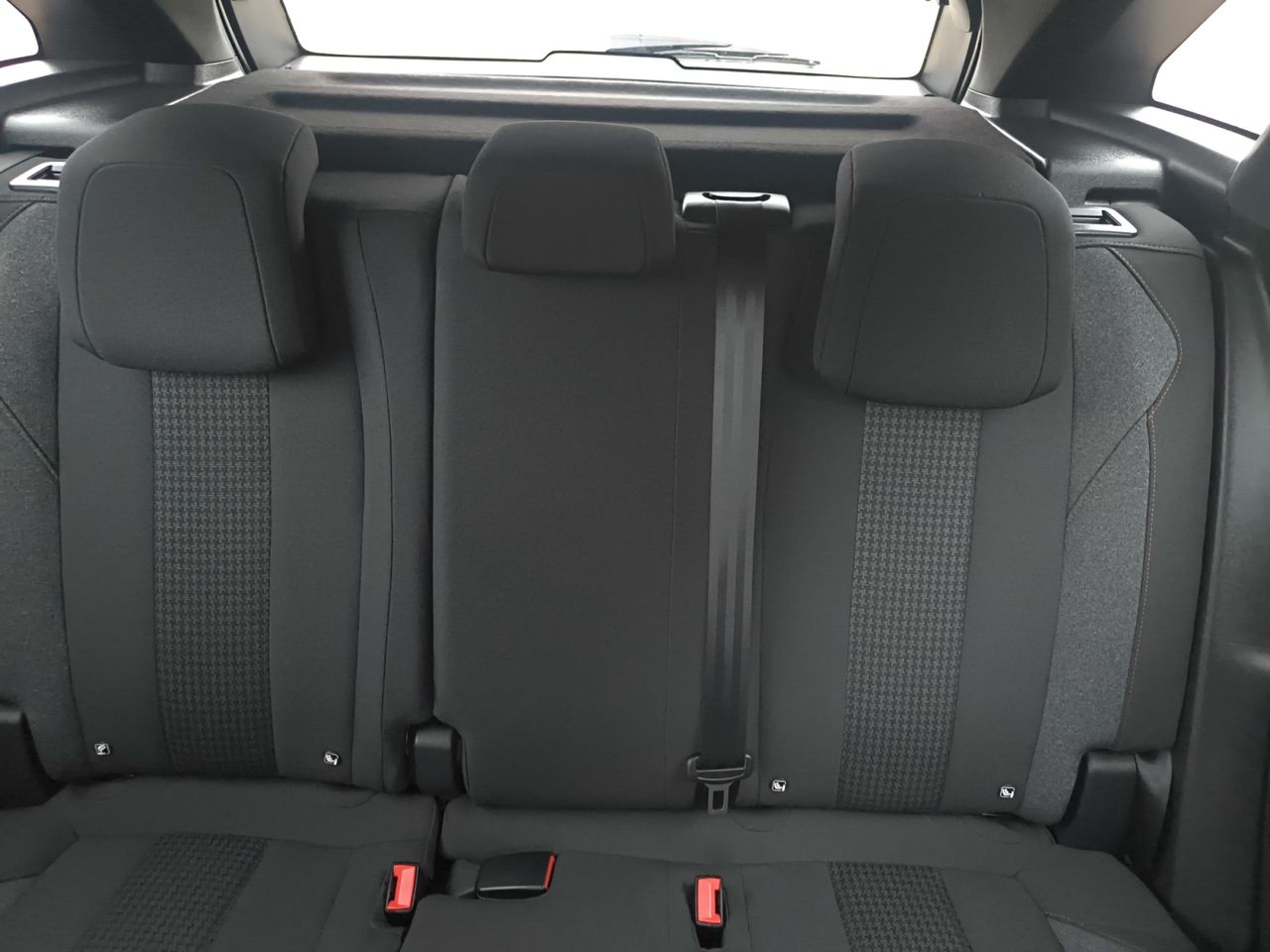 Peugeot 3008 ACTIVE PACK BLUE HDI 130 CV - Foto 2