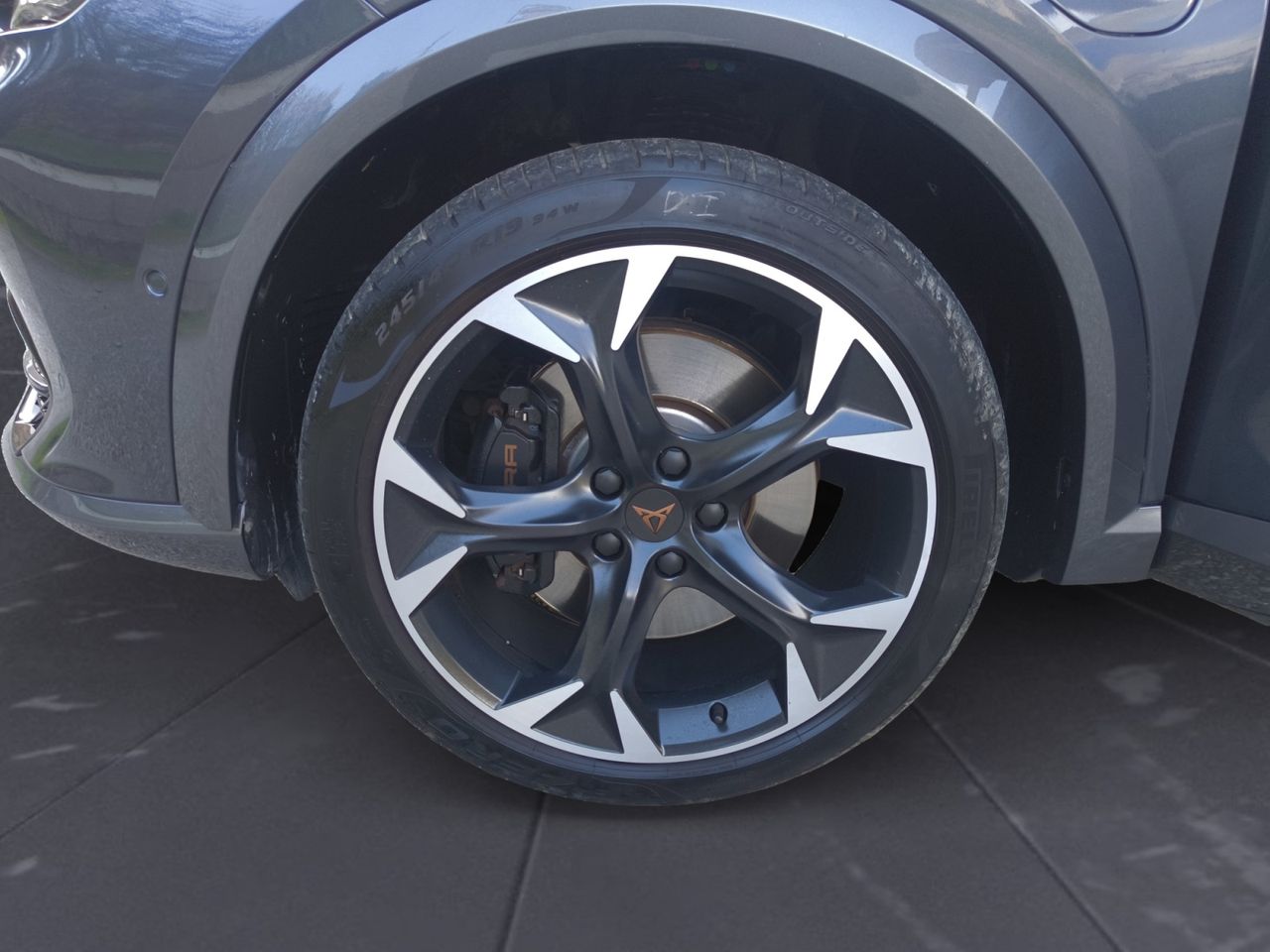 Cupra Formentor 1.4 e HYBRID 150 KW 204 CV DSG - Foto 2