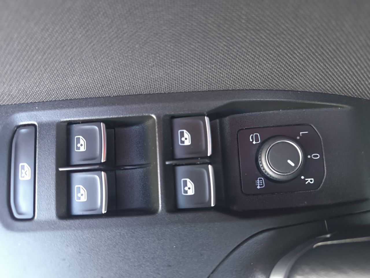 Cupra Formentor 1.4 e HYBRID 150 KW 204 CV DSG - Foto 2