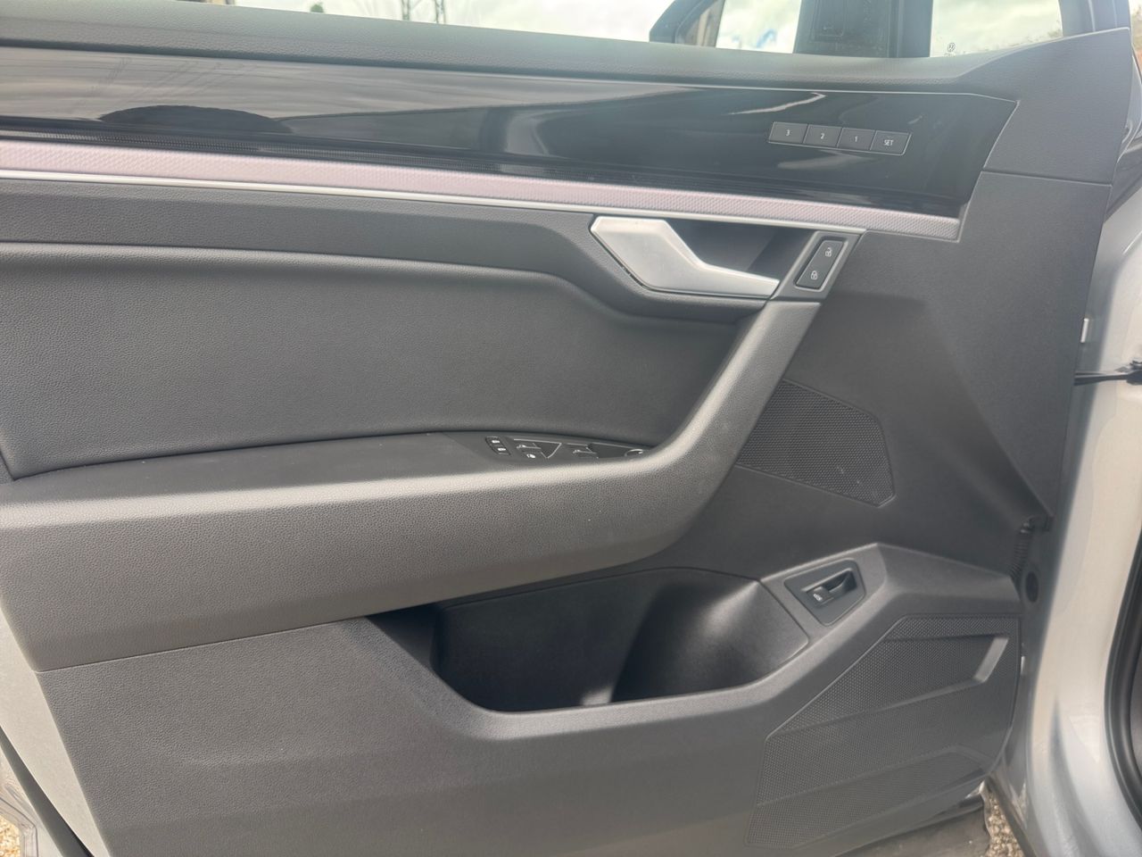 Volkswagen Touareg 3.0 TDI V6 R LINE TIPTRONIC 4 MOTION 231 CV - Foto 2