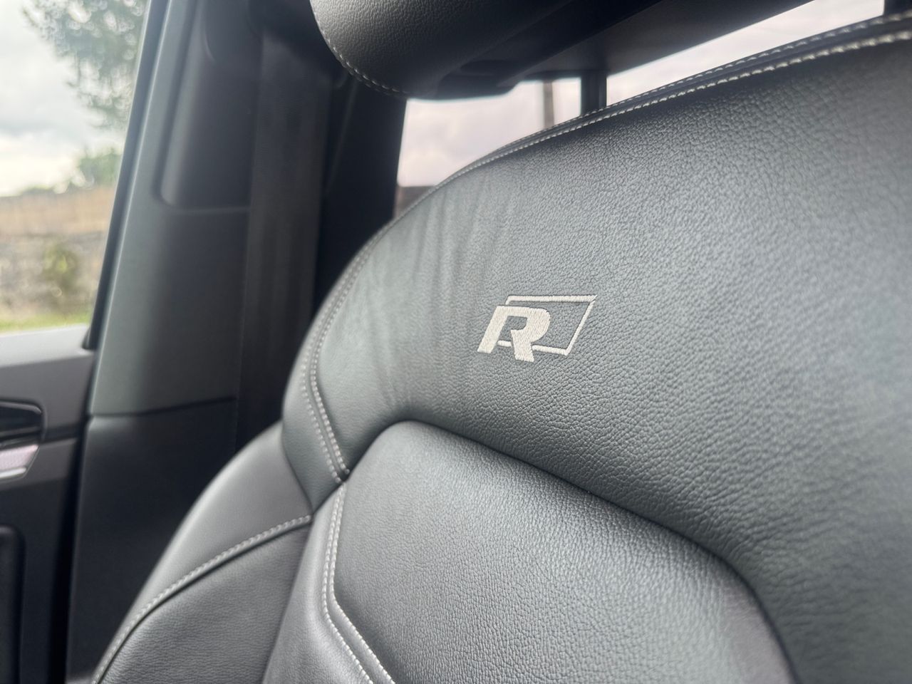 Volkswagen Touareg 3.0 TDI V6 R LINE TIPTRONIC 4 MOTION 231 CV - Foto 2