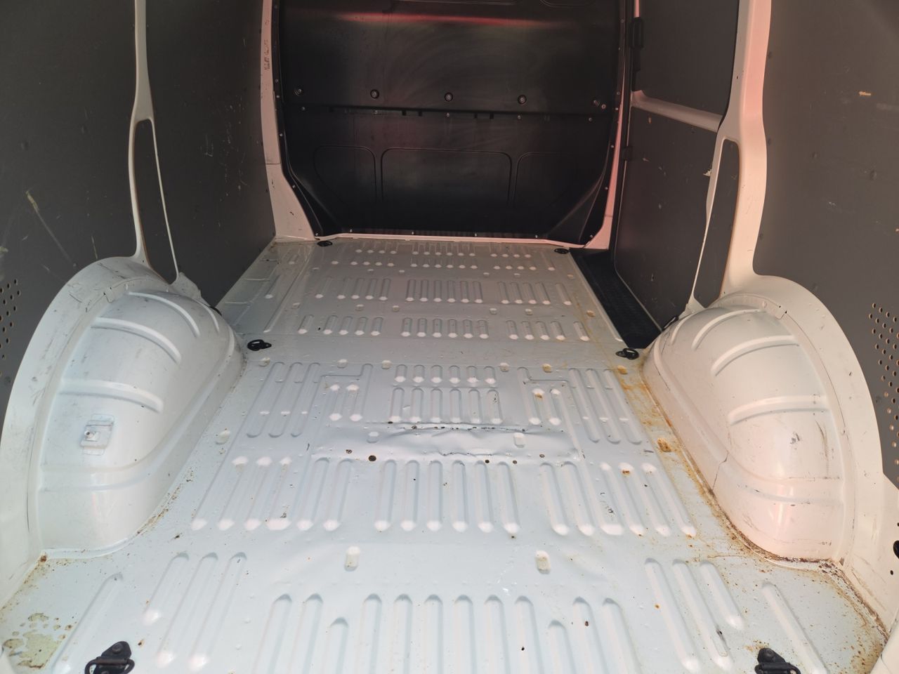 Volkswagen Transporter FURGON 2.0 TDI BMT 4 MOTION DSG 150 CV - Foto 2