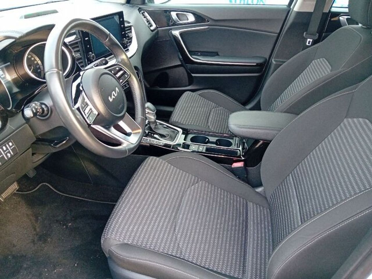 Kia XCeed 1.6 GDI PHEV 104 KW 141 CV e DRIVE - Foto 2