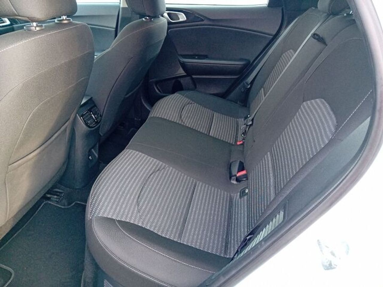 Kia XCeed 1.6 GDI PHEV 104 KW 141 CV e DRIVE - Foto 2