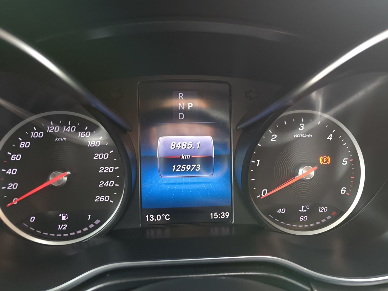 Mercedes Clase V 220 D AVANTGARDE LARGO 8 PLAZAS, PAQ DEPORTIVO AVANTGARDE,360,TEMPMATIK - Foto 2