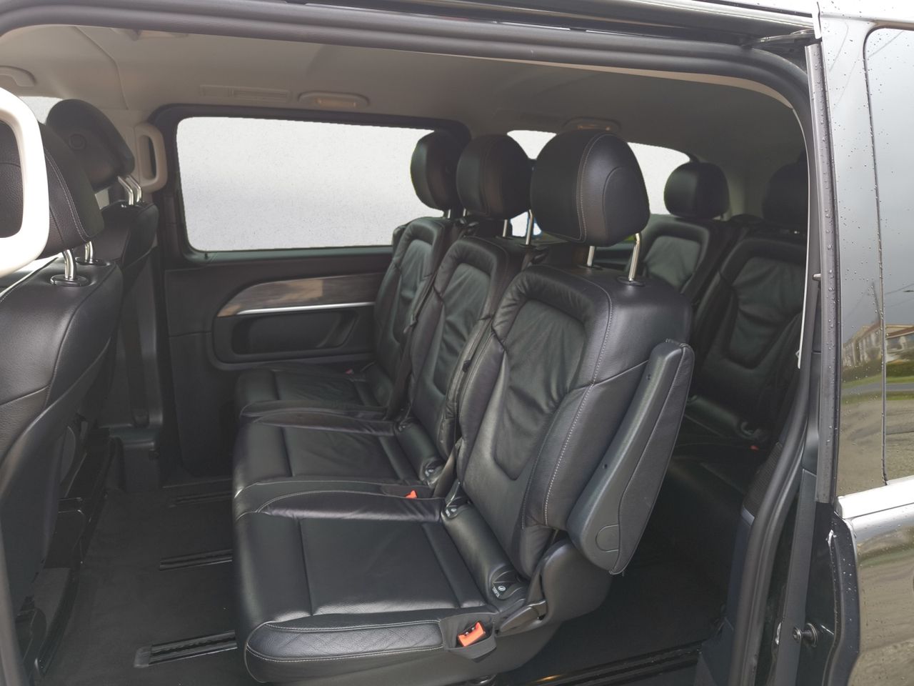 Mercedes Clase V 220 D AVANTGARDE LARGO 8 PLAZAS, PAQ DEPORTIVO AVANTGARDE,360,TEMPMATIK - Foto 2