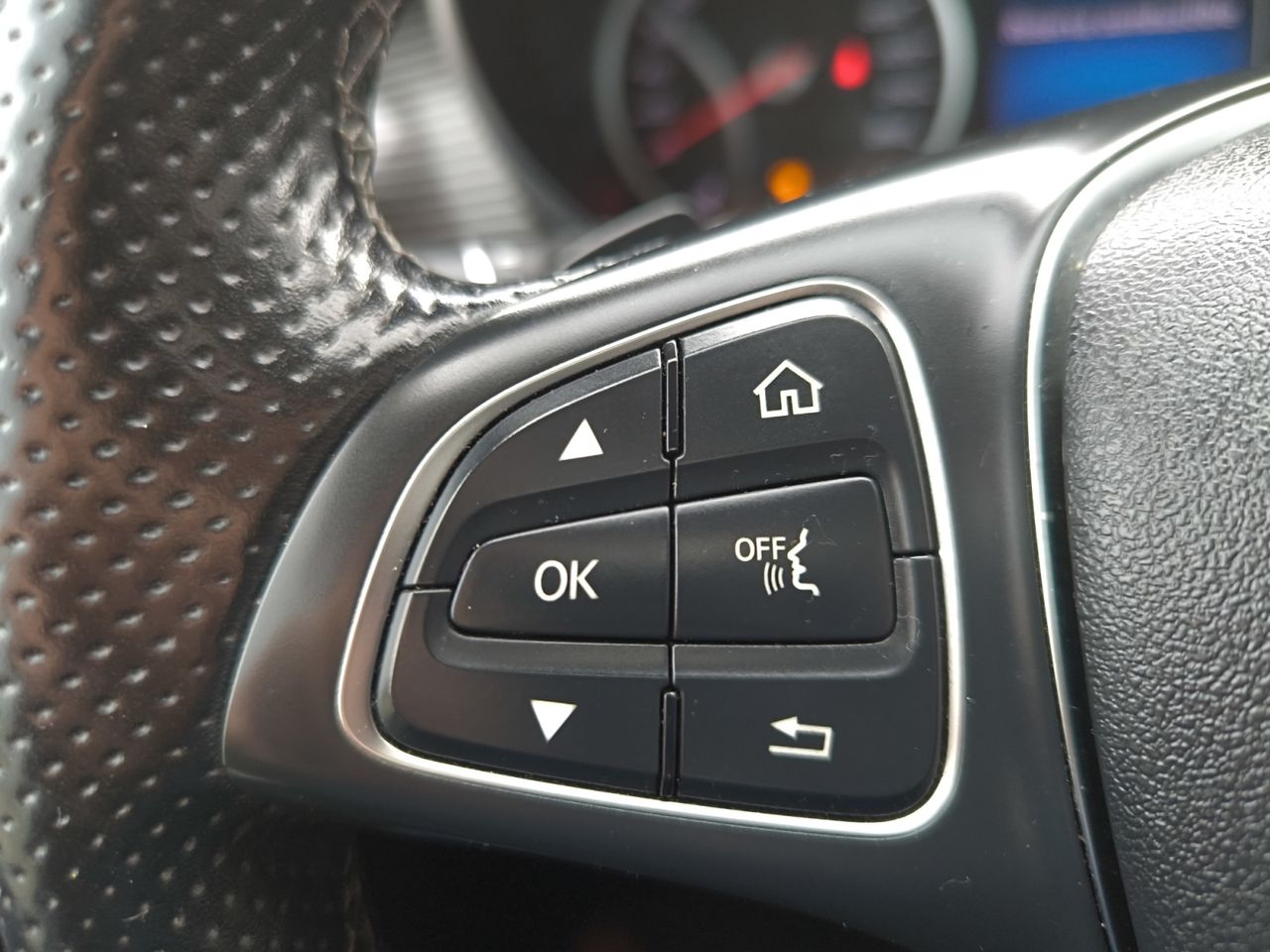 Mercedes Clase V 220 D AVANTGARDE LARGO 8 PLAZAS, PAQ DEPORTIVO AVANTGARDE,360,TEMPMATIK - Foto 2