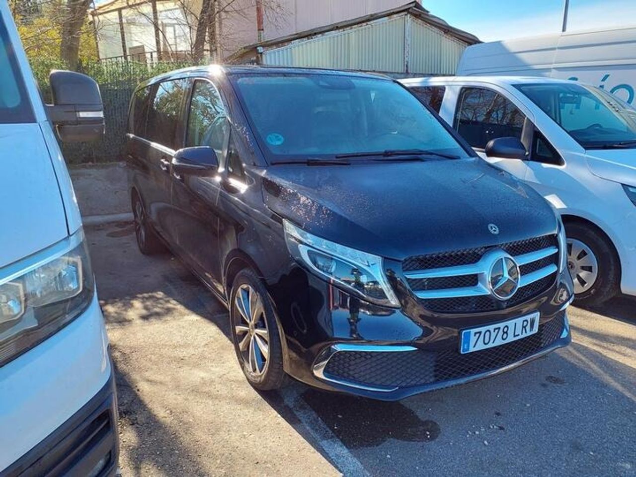 Mercedes Clase V 220 D AVANTGARDE LARGO 8 PLAZAS, PAQ DEPORTIVO AVANTGARDE,360,TEMPMATIK - Foto 2