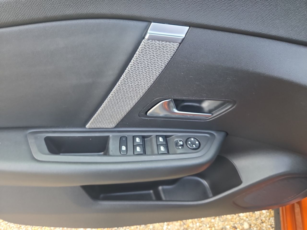 Citroën C4 BLUE HDI 130 CV EAT8 FEEL PACK - Foto 2