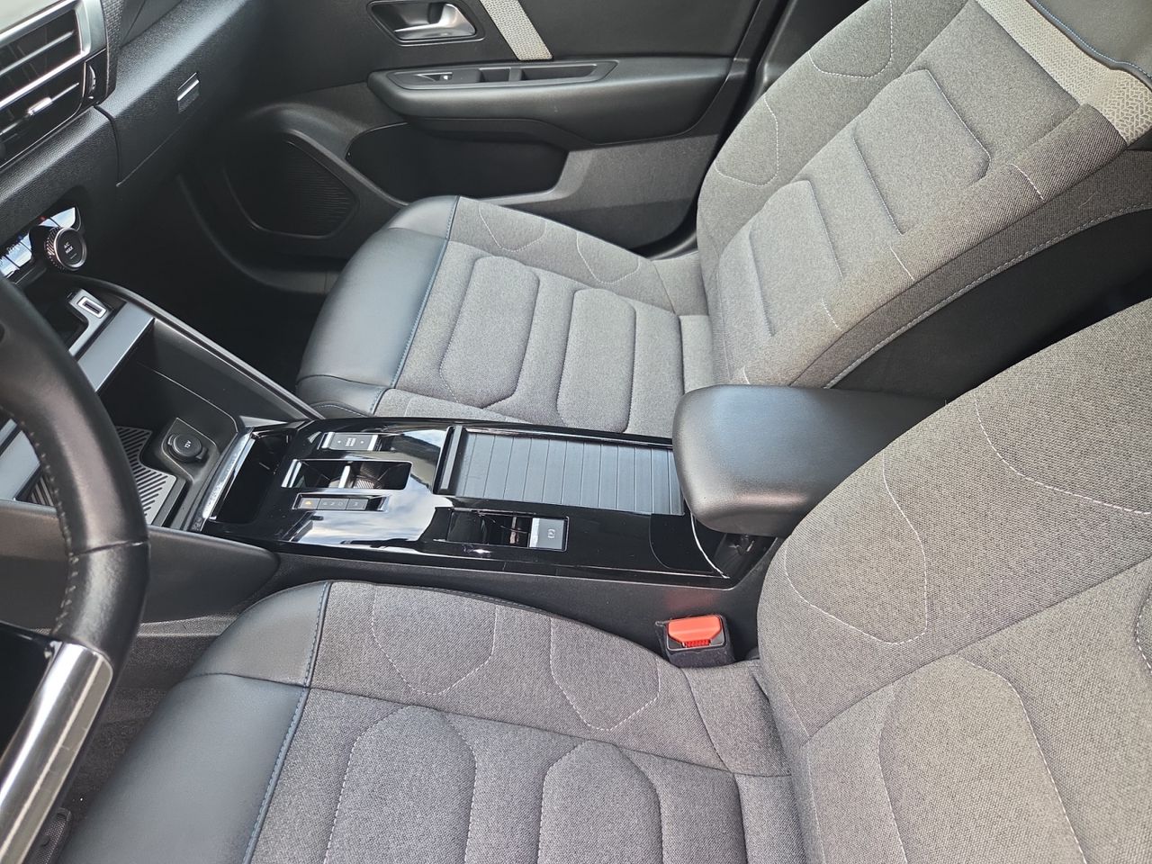 Citroën C4 BLUE HDI 130 CV EAT8 FEEL PACK - Foto 2