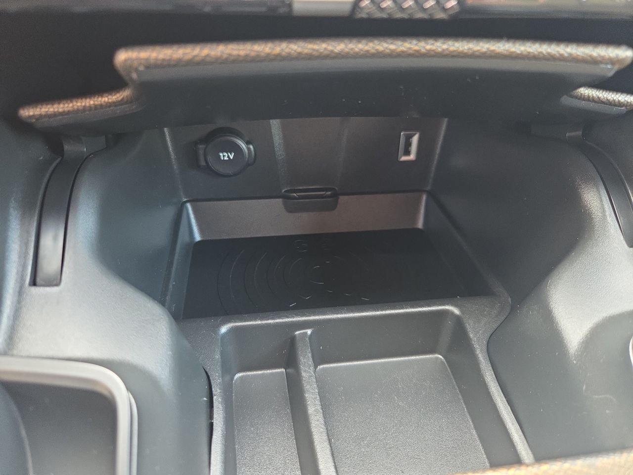 DS DS 7 Crossback BLUE HDI 130 CV AUT SO CHIC - Foto 2