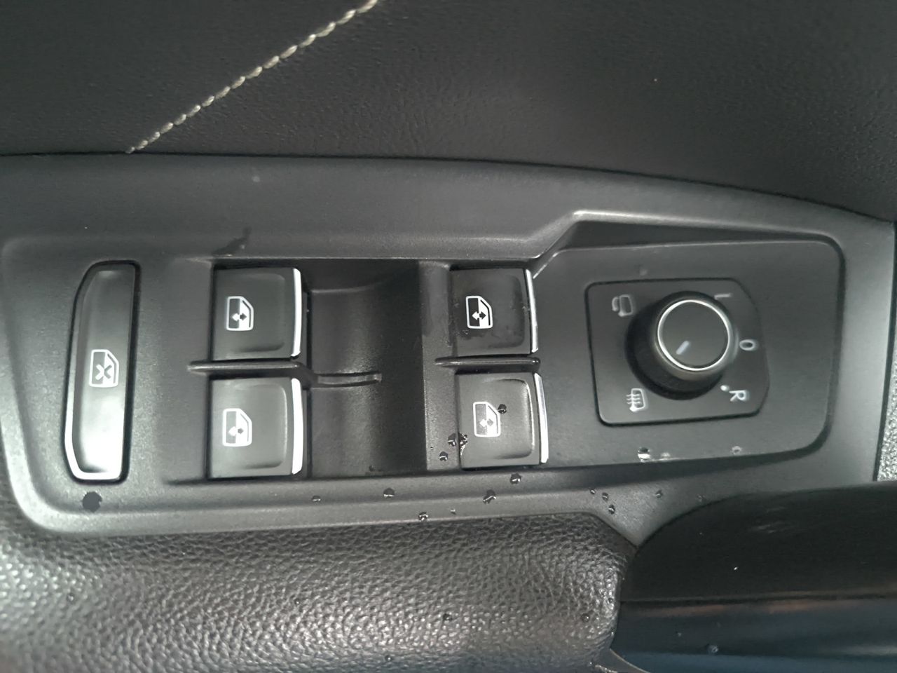 Volkswagen Tiguan 2.0 TDI 190 CV SPORT 4 MOTION DSG - Foto 2