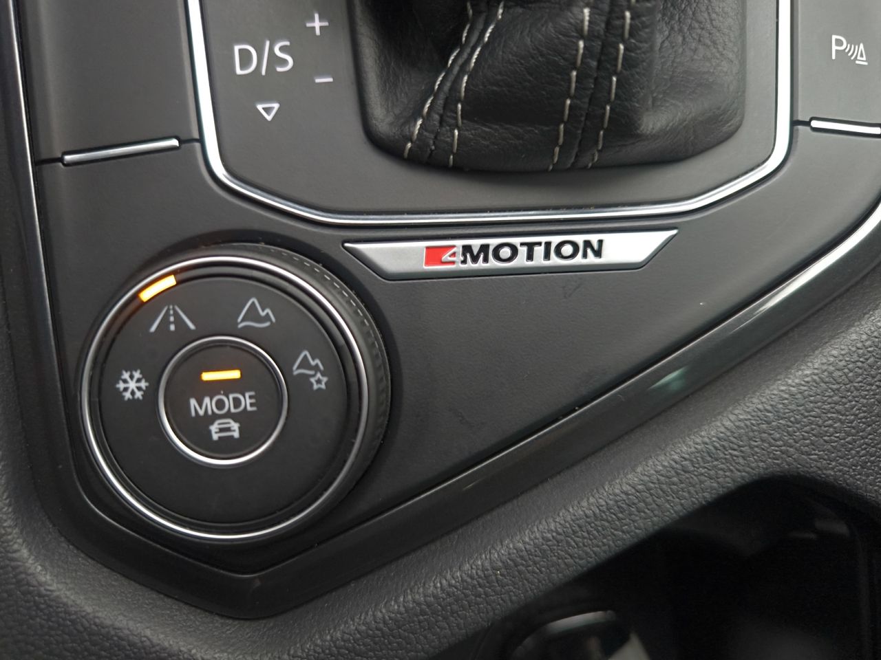 Volkswagen Tiguan 2.0 TDI 190 CV SPORT 4 MOTION DSG - Foto 2