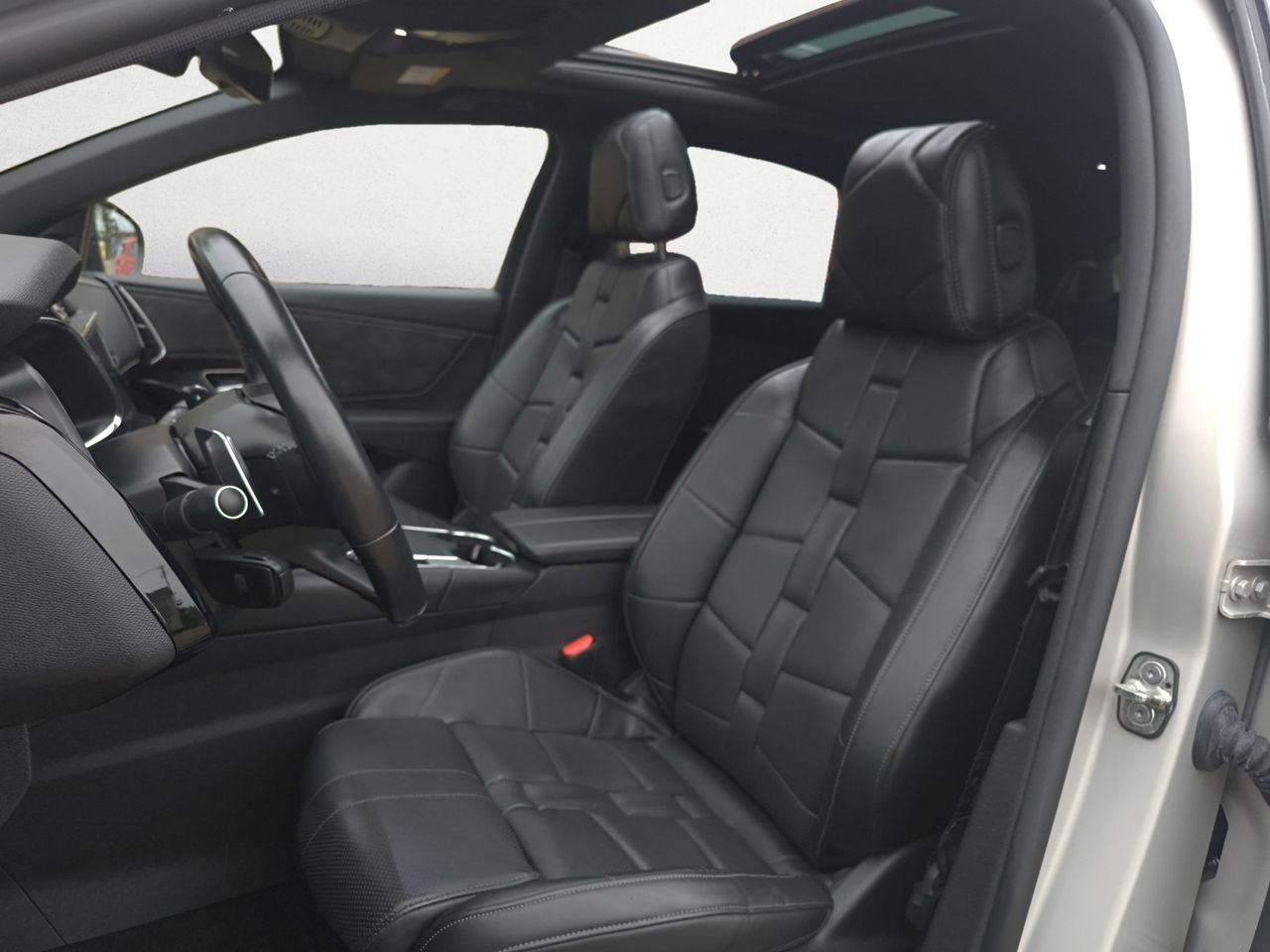 DS DS 7 Crossback E TENSE 300 4X4 LOUVRE - Foto 2