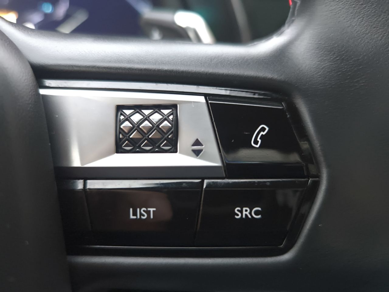 DS DS 7 Crossback E TENSE 300 4X4 LOUVRE - Foto 2