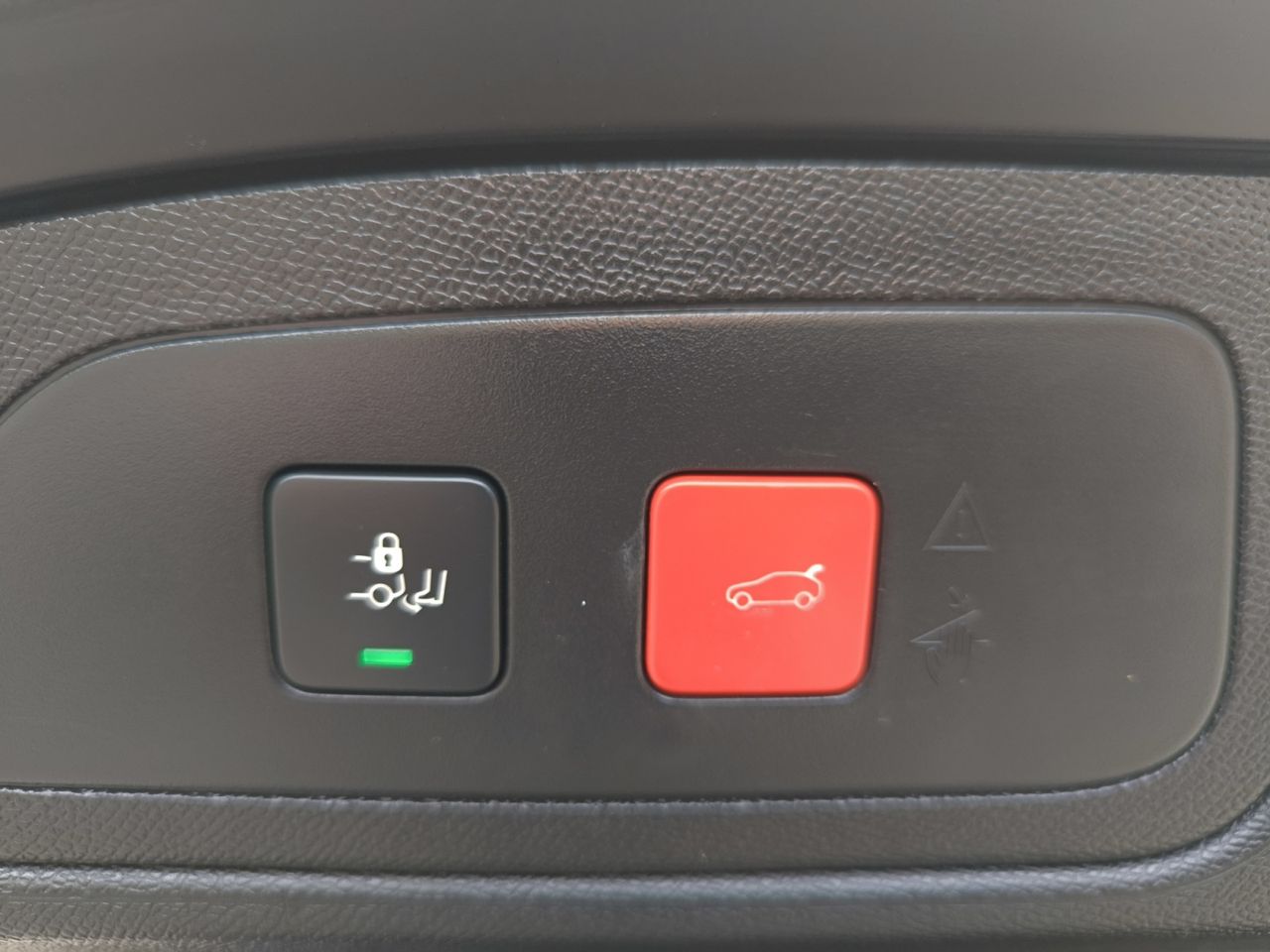 DS DS 7 Crossback BLUE HDI 180 CV AUT LOUVRE - Foto 2