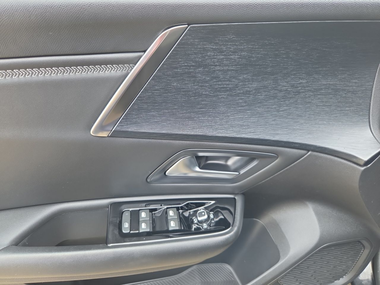 Citroën C5 X PURE TECH 130 CV  EAT8 SHINE - Foto 2