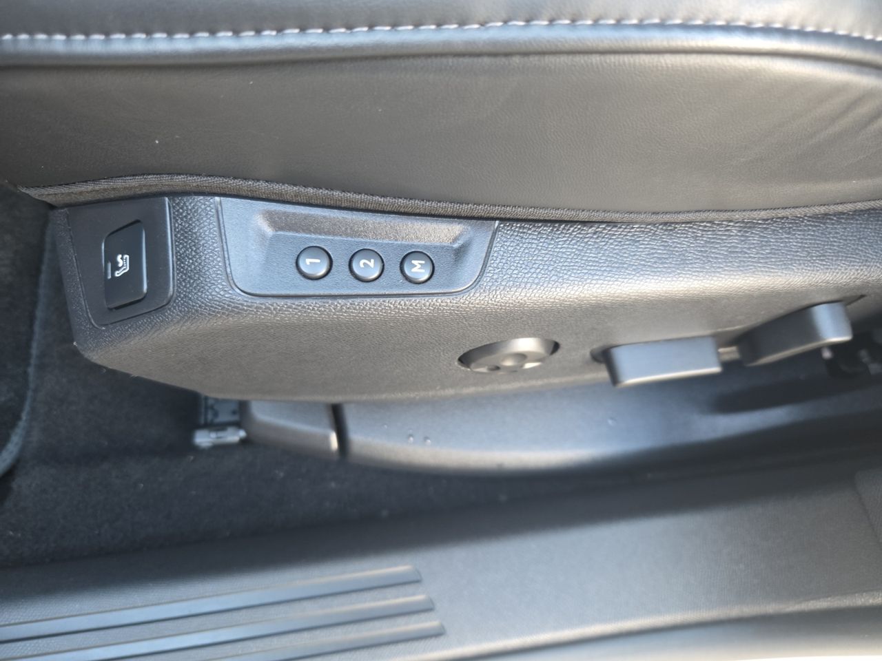 DS DS 7 Crossback E TENSE 300 4X4 LOUVRE - Foto 2