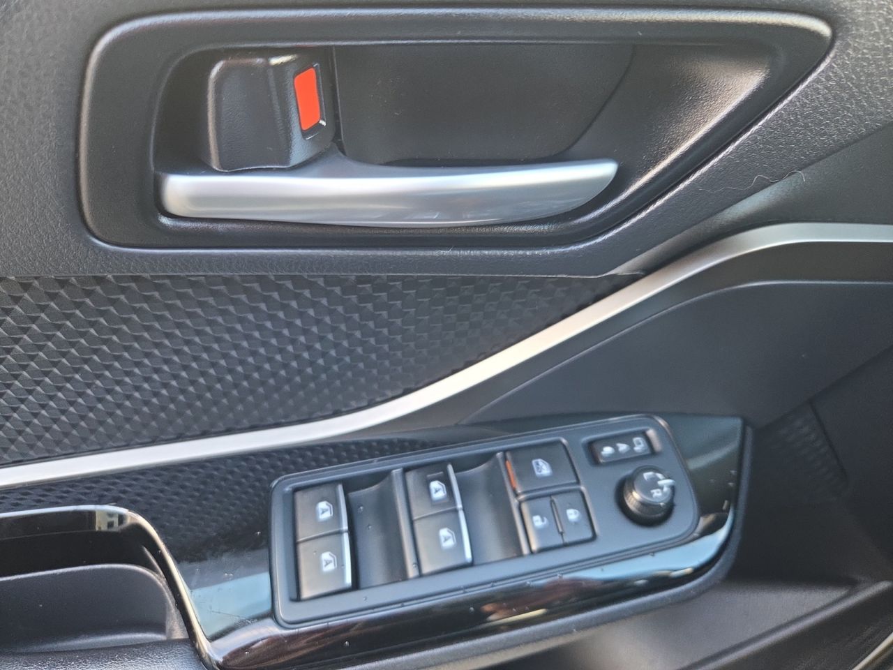 Toyota C-HR 1.8 125H ADVANCE - Foto 2