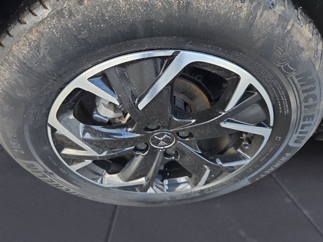 DS DS 3 Crossback PURE TECH 100 CV SO CHIC - Foto 2