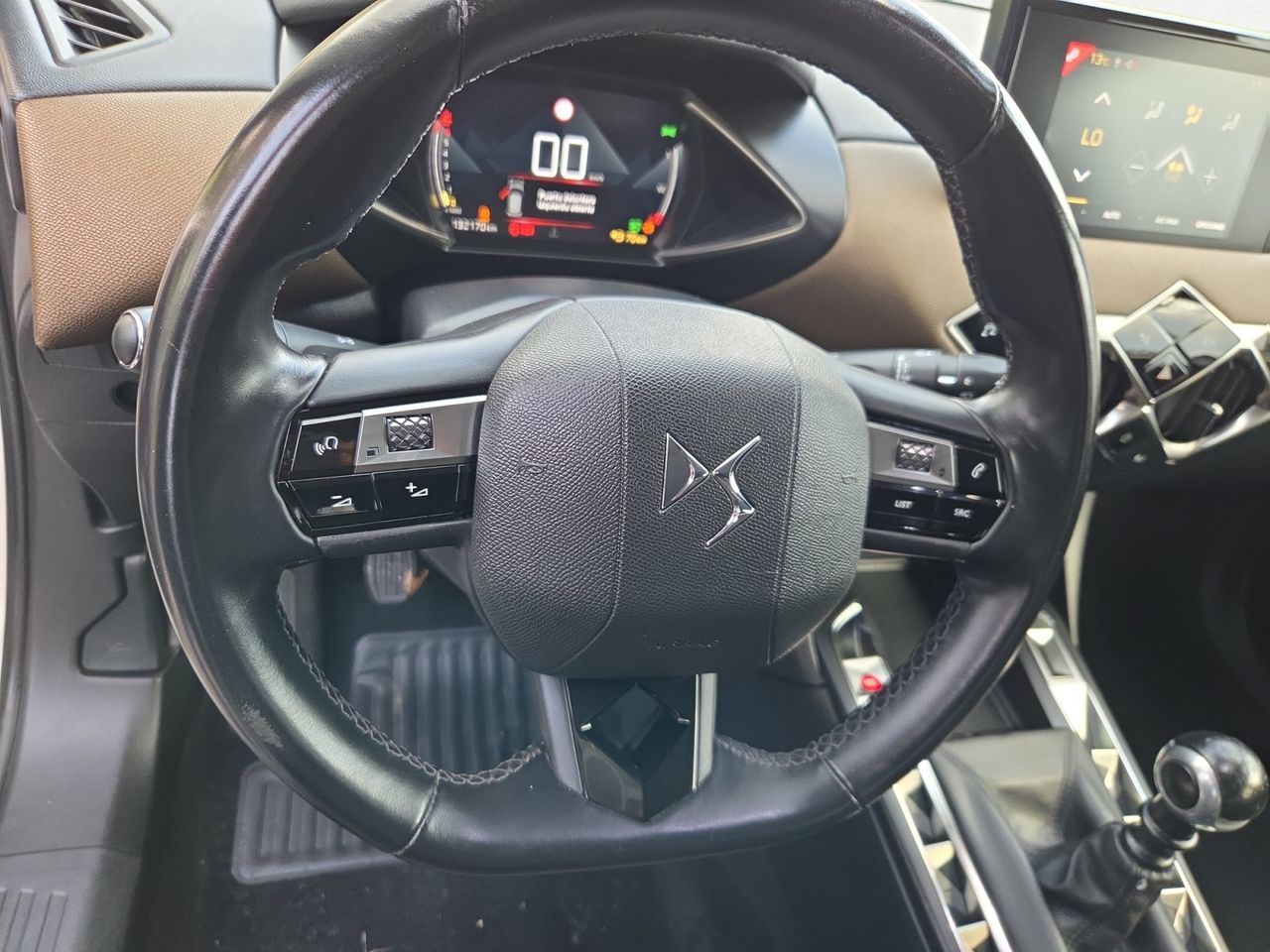 DS DS 3 Crossback PURE TECH 100 CV SO CHIC - Foto 2