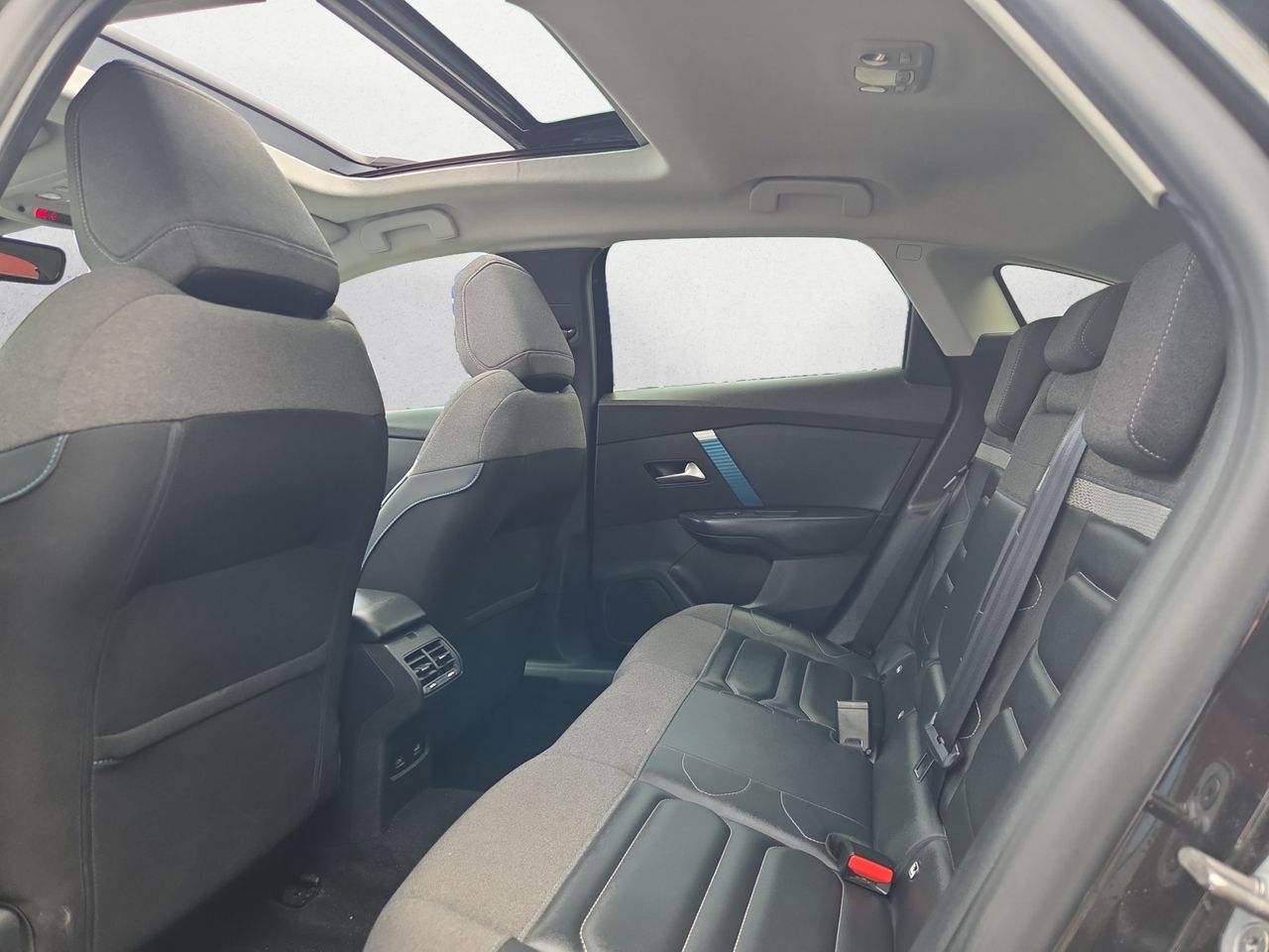 Citroën ë-C4 ELECTRICO 100 KW SHINE - Foto 2