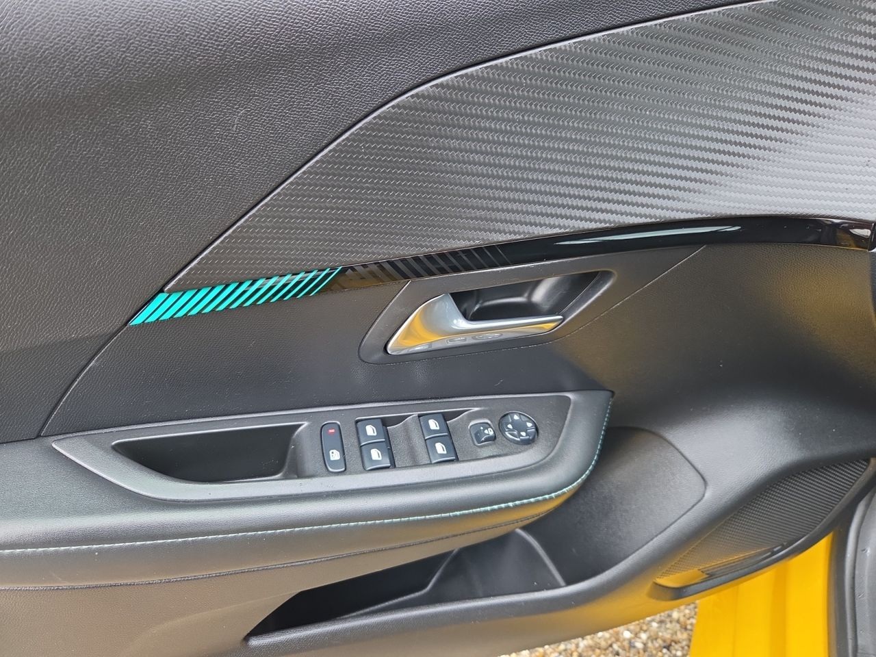 Peugeot 208 ALLURE PURE TECH 100 CV EAT8 - Foto 2