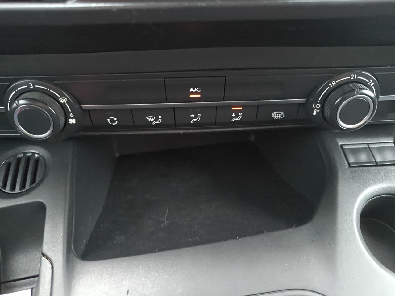 Peugeot Partner FG PREMIUM STANDARD 600 KG BLUE HDI 75 CV - Foto 2