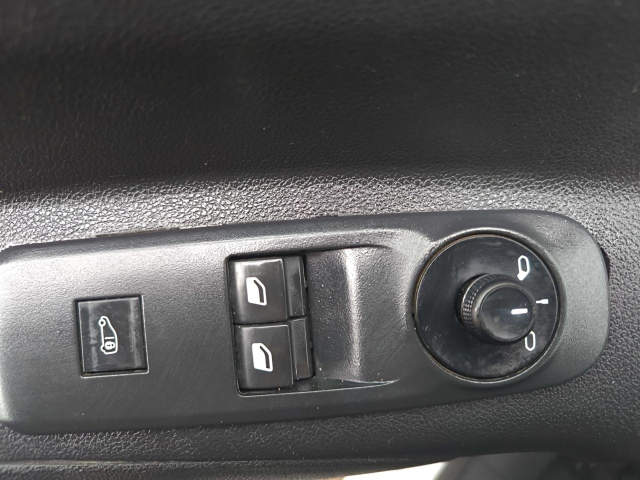 Peugeot Partner FG PREMIUM STANDARD 600 KG BLUE HDI 75 CV - Foto 2