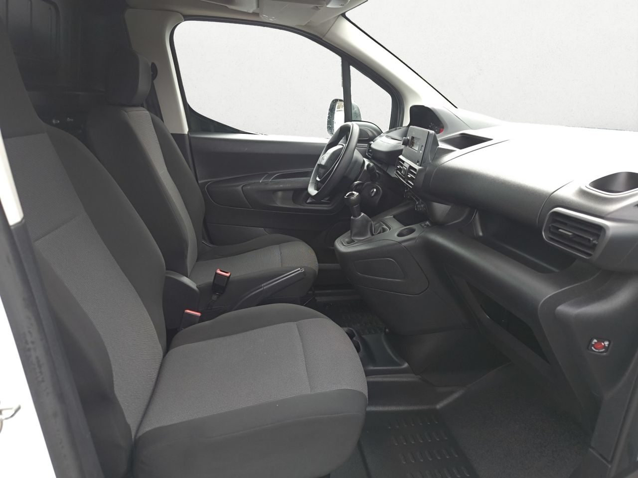 Peugeot Partner FG PRO STANDARD 600 KG BLUE HDI 100 CV - Foto 2