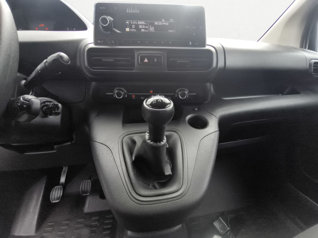 Peugeot Partner FG PRO STANDARD 600 KG BLUE HDI 100 CV - Foto 2