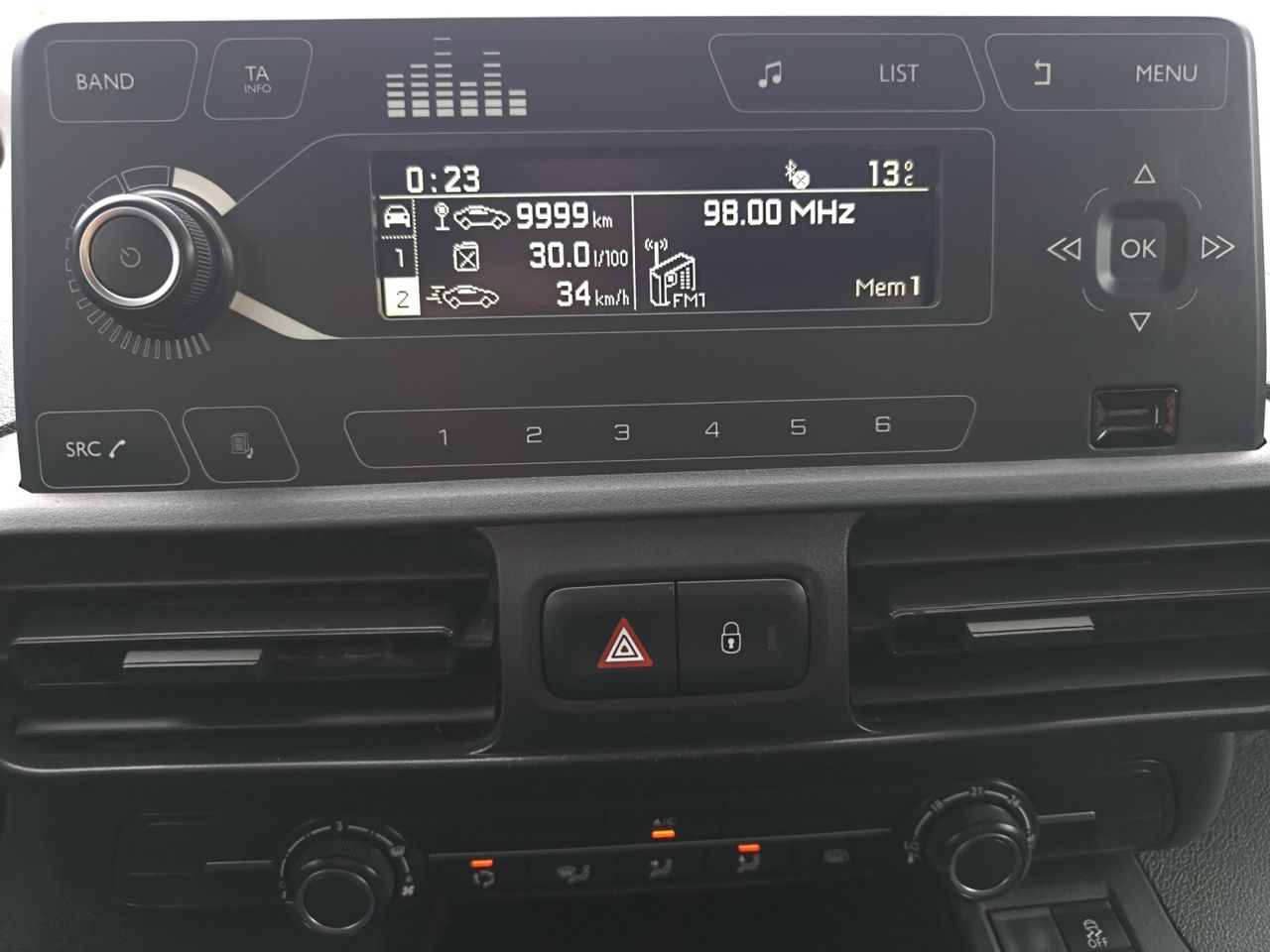 Peugeot Partner FG PRO STANDARD 600 KG BLUE HDI 100 CV - Foto 2