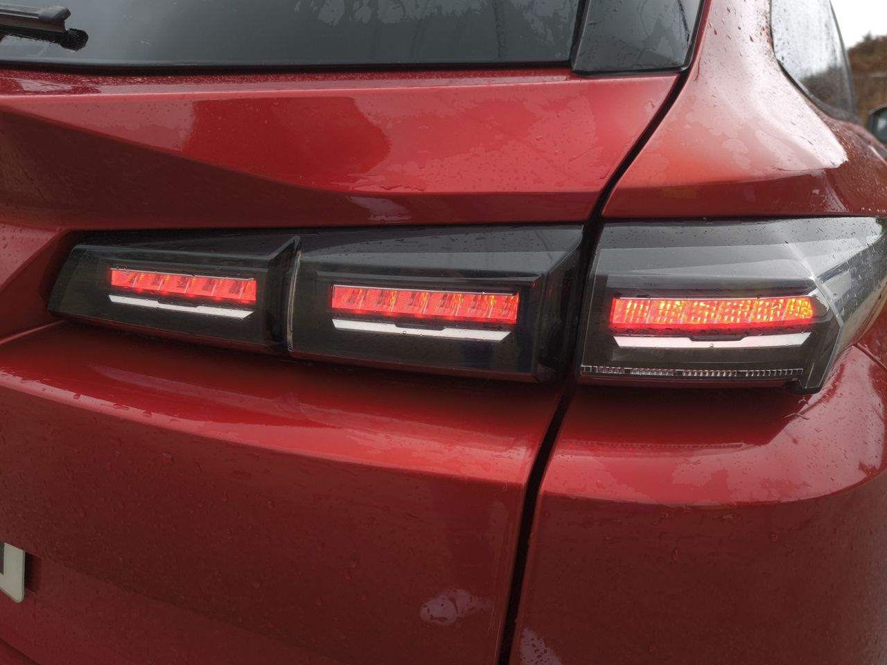 Peugeot 308 SW ALLURE PACK BLUE HDI 130 CV - Foto 2