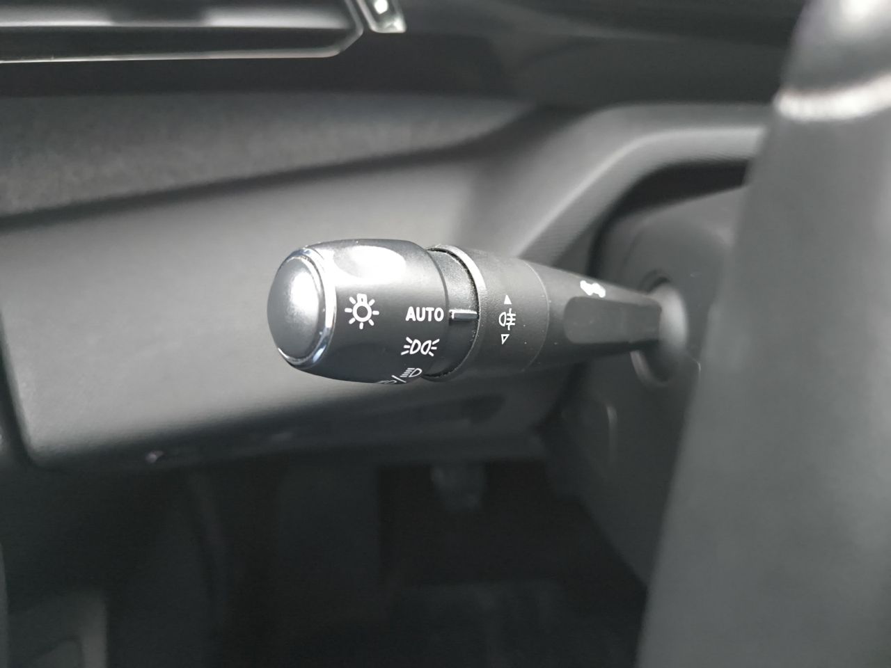 Peugeot 308 SW ALLURE PACK BLUE HDI 130 CV - Foto 2