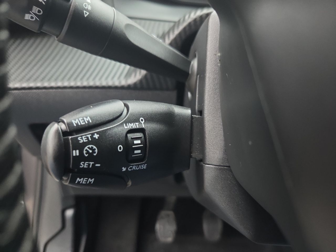 Peugeot 208 ACTIVE PACK PURE TECH 100 CV - Foto 2