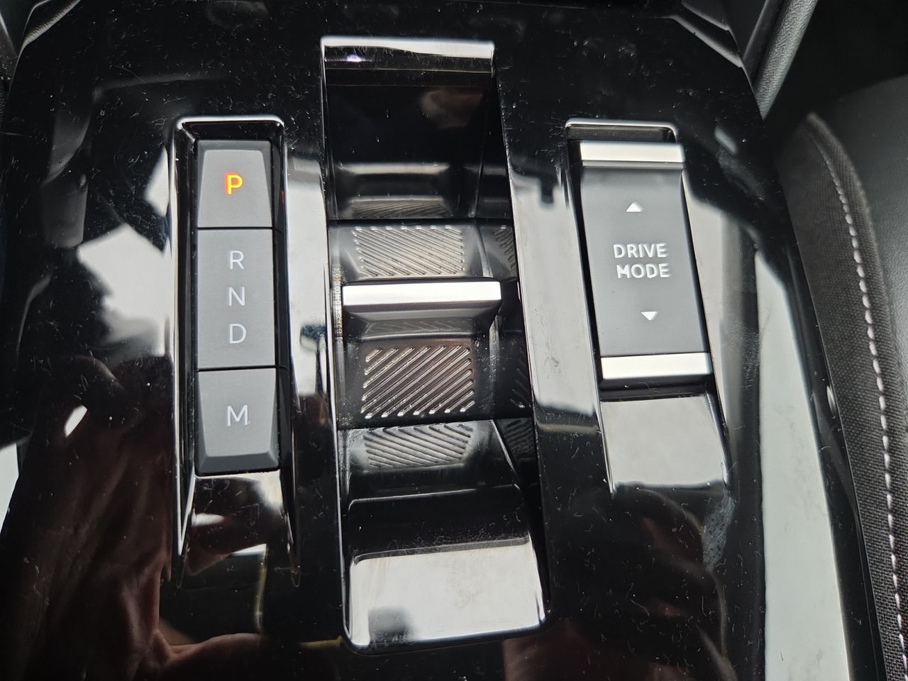 Citroën C4 BLUE HDI 130 CV VEAT8 SHINE - Foto 2