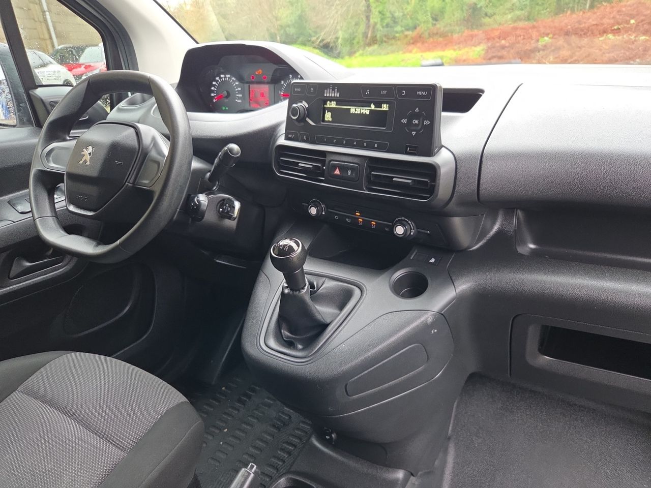 Peugeot Partner FG PRO STANDARD 1000 KG BLUE HDI 100 CV - Foto 2