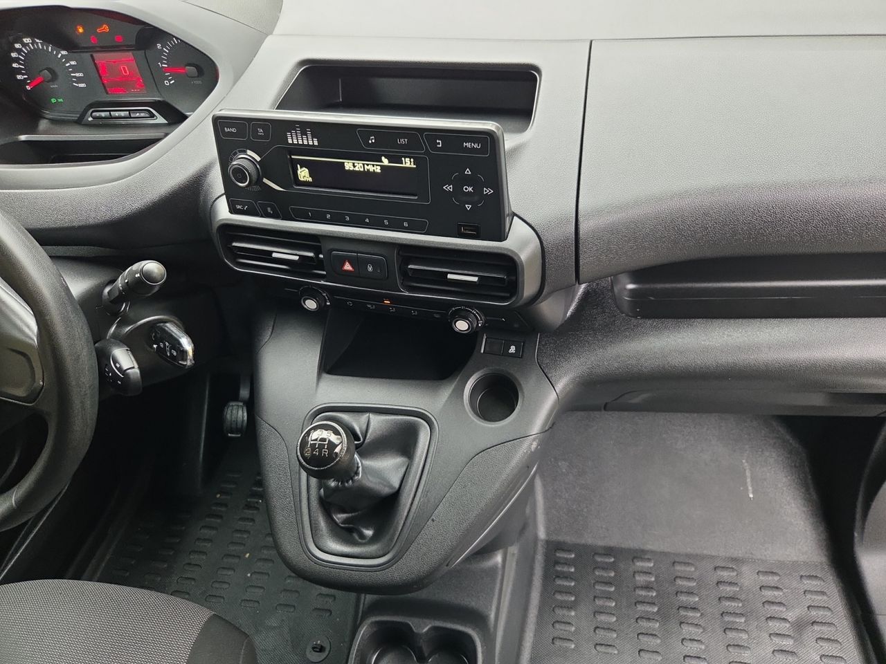 Peugeot Partner FG PRO STANDARD 1000 KG BLUE HDI 100 CV - Foto 2