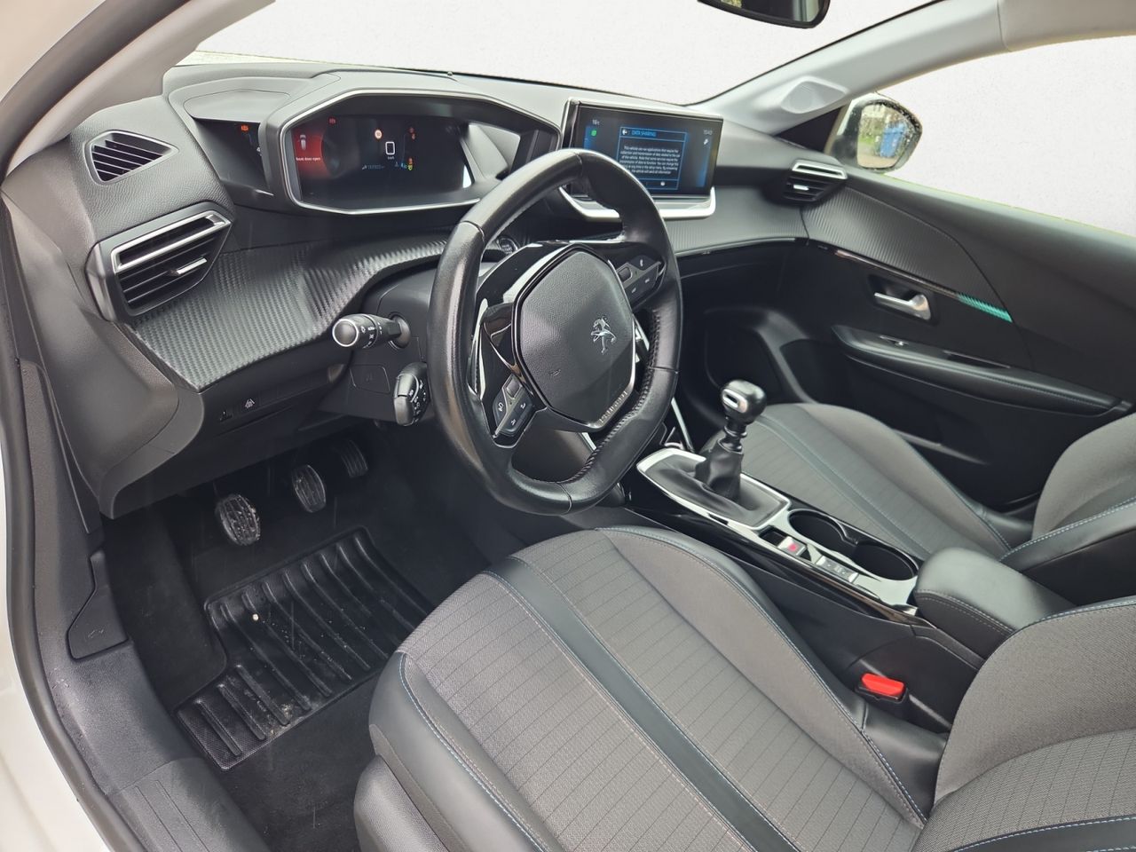 Peugeot 208 ALLURE BLUE HDI 100 CV - Foto 2