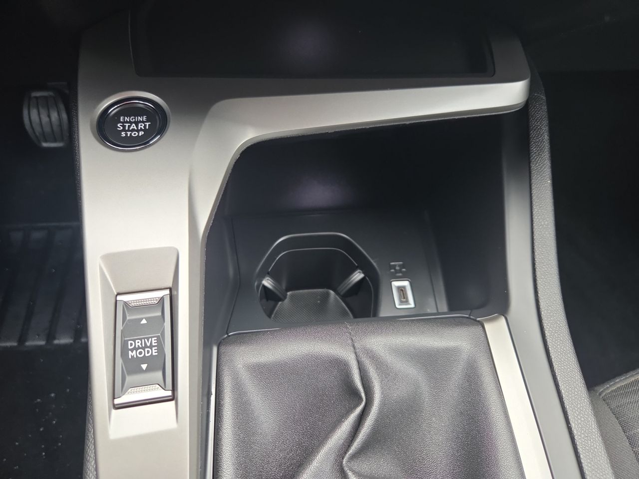 Peugeot 308 SW ACTIVE PACK BLUE HDI 130 CV - Foto 2