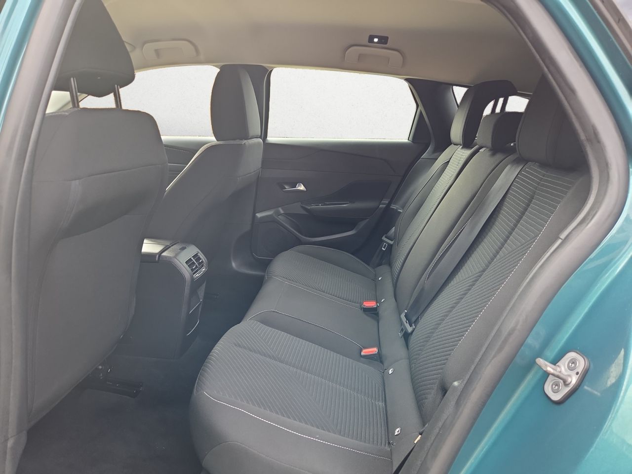 Peugeot 308 SW ACTIVE PACK BLUE HDI 130 CV - Foto 2